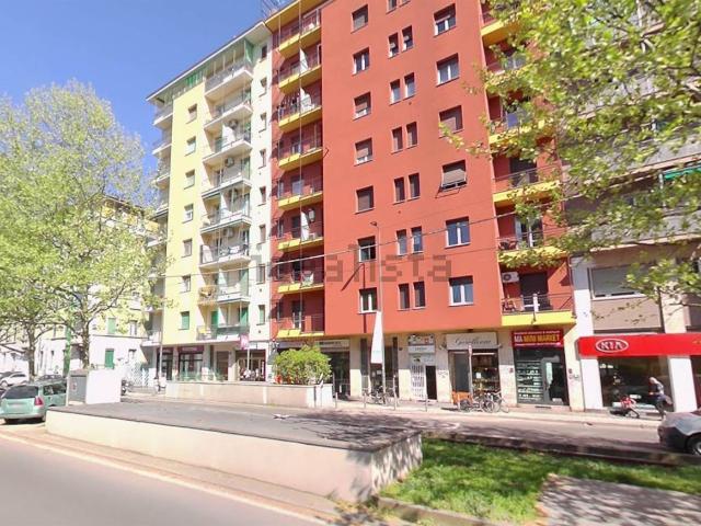 Appartamento in affitto di 46 m² in Viale Fulvio Testi, 64