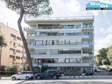 Appartamento in affitto di 486 m² in Via del Circo Massimo, 9