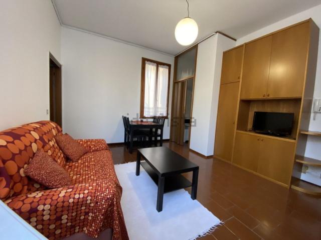 Appartamento in affitto di 48 m² in Via del Santo
