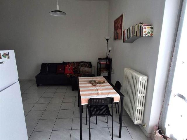 Appartamento in affitto di 48 m² in Via Emilia Est