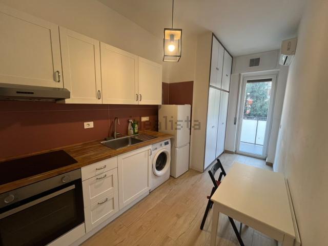 Appartamento in affitto di 48 m² in Via Filippo Tajani, 3