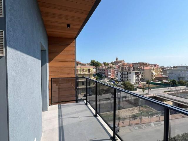 Appartamento in affitto di 49 m² in Via Carnia