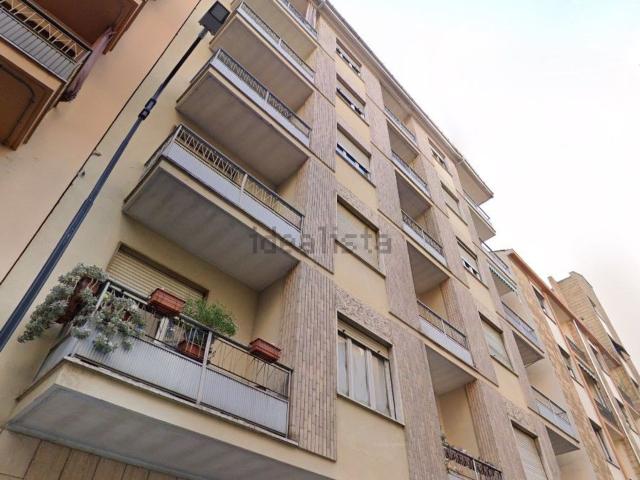 Appartamento in affitto di 49 m² in Via Ratti