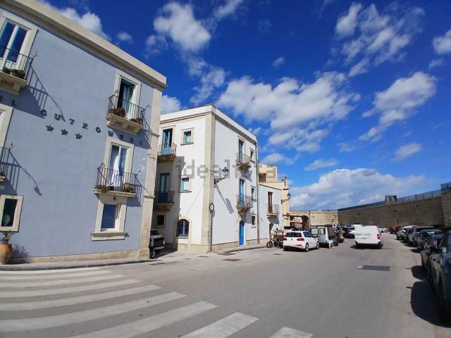 Appartamento in affitto di 53 m² in Lungomare di Levante Elio Vittorini