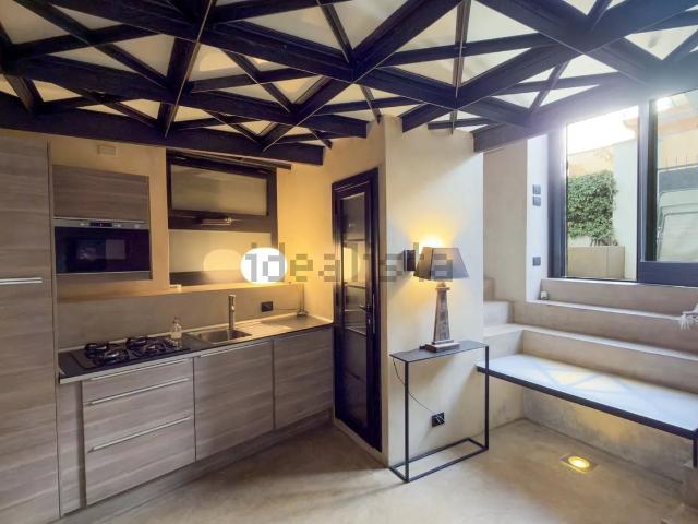 Appartamento in affitto di 53 m² in Via Vello D&apos oro, 1