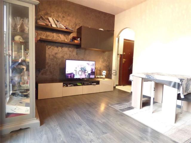 Appartamento in affitto di 53 m² in Via Comasina, 57