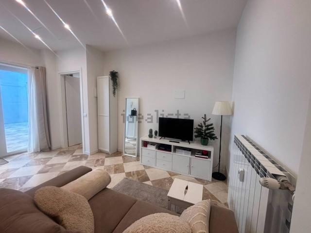 Appartamento in affitto di 50 m² in Contrada di Santa Croce, 32