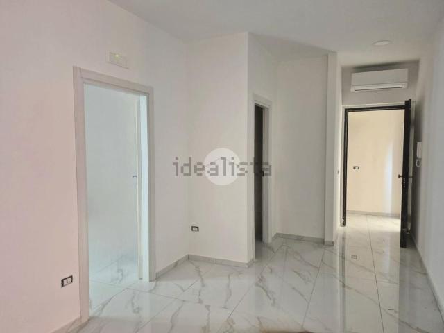 Appartamento in affitto di 50 m² in Corso Umberto I, 327