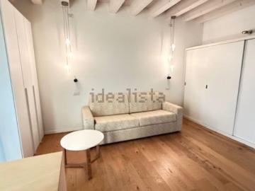 Appartamento in affitto di 50 m² in Via Toti dal Monte