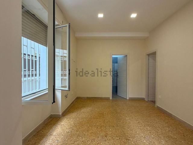 Appartamento in affitto di 50 m² in Via Abate Minichini