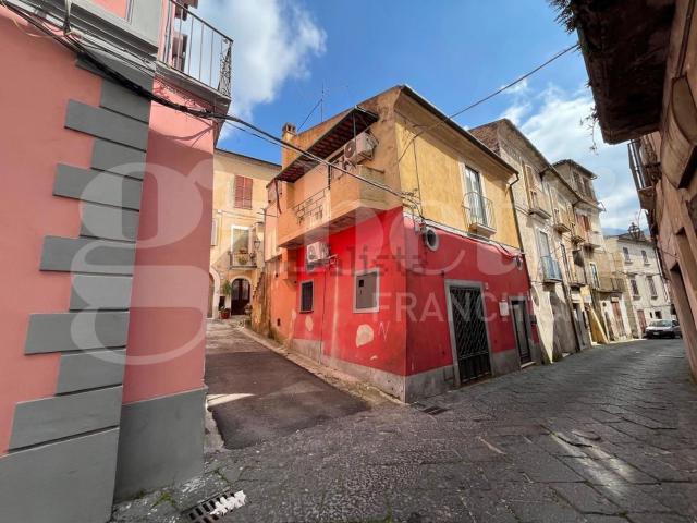 Appartamento in affitto di 50 m² in Via Angelo Scorciarini Coppola