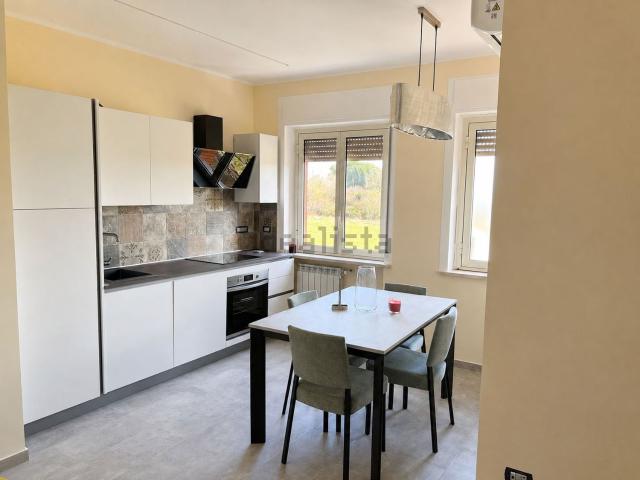 Appartamento in affitto di 50 m² in Via Braccianese Claudia, 58