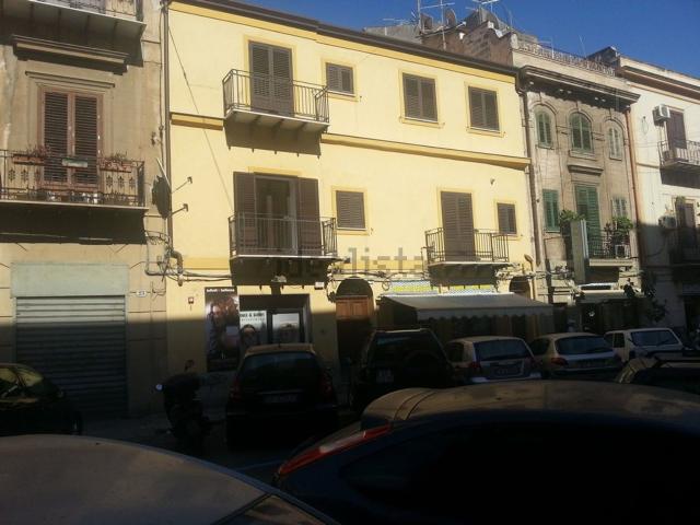 Appartamento in affitto di 50 m² in Via carini, 13