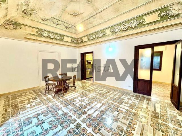 Appartamento in affitto di 50 m² in Via Dante Alighieri, 44