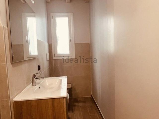 Appartamento in affitto di 50 m² in Via della Costituente, 13