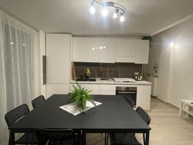 Appartamento in affitto di 50 m² in Via delle Bianche Ville