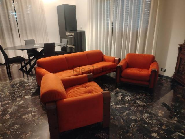 Appartamento in affitto di 50 m² in Via delle Industrie