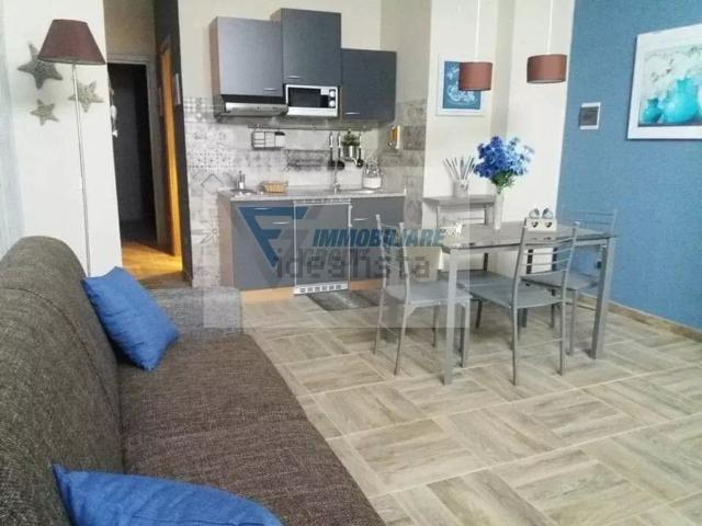 Appartamento in affitto di 50 m² in Via Elorina