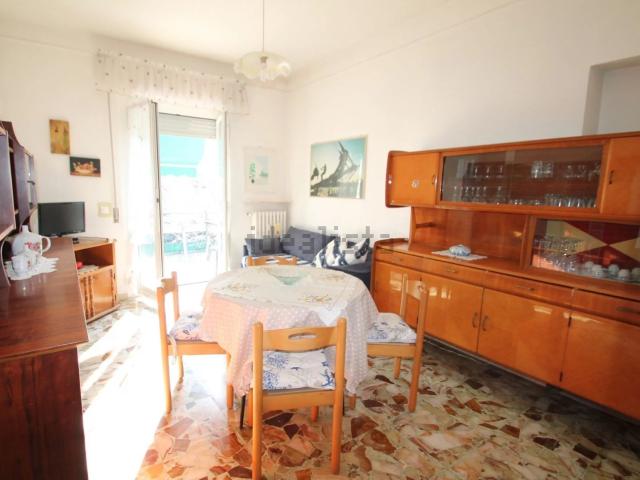 Appartamento in affitto di 50 m² in Via Firenze, 4