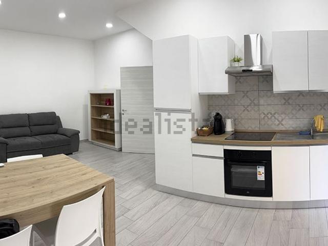 Appartamento in affitto di 50 m² in Via Francesco Redi