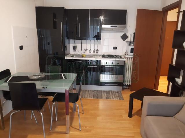 Appartamento in affitto di 50 m² in Via Guglielmo Guintellino, 21