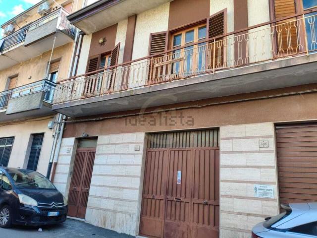 Appartamento in affitto di 50 m² in Via III Retta Levante, 346