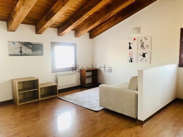 Appartamento in affitto di 50 m² in Via Mezzavia, 27