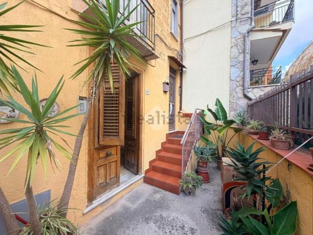 Appartamento in affitto di 50 m² in Via Montelepre, 36
