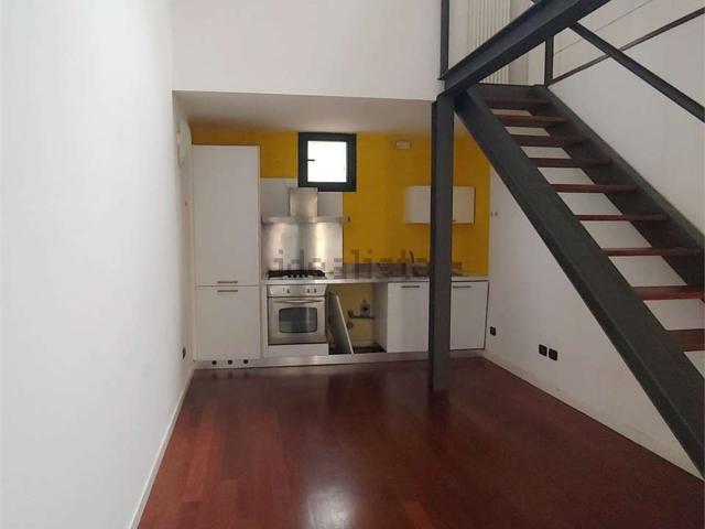 Appartamento in affitto di 50 m² in Via Monviso