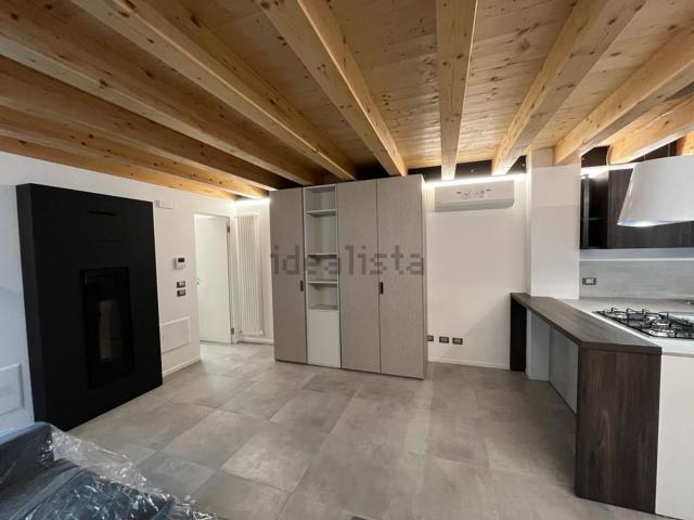 Appartamento in affitto di 50 m² in Via Olivi, 1
