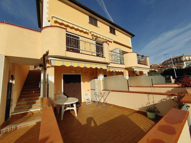 Appartamento in affitto di 50 m² in Via Pairola