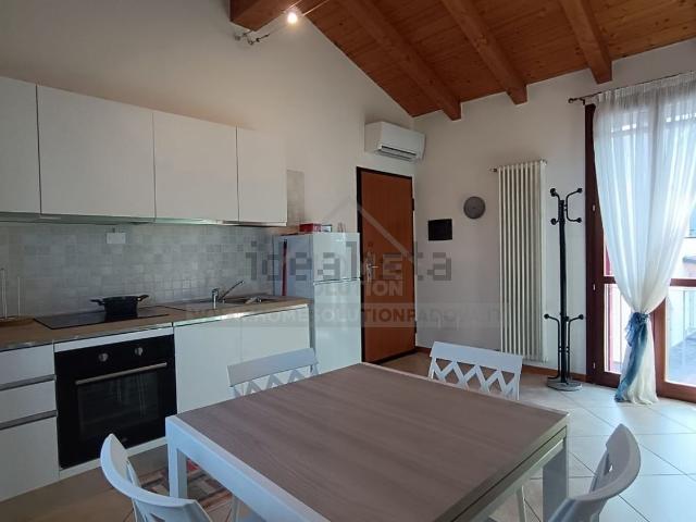 Appartamento in affitto di 50 m² in Via Rena, 5