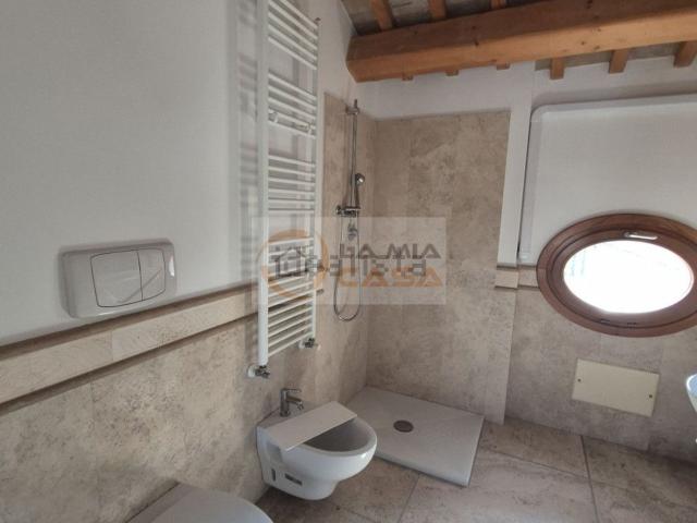 Appartamento in affitto di 50 m² in Via Roma