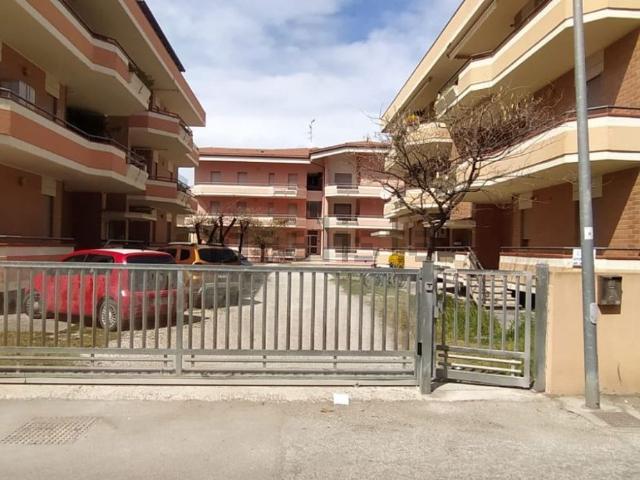 Appartamento in affitto di 50 m² in Via Sicilia, 12