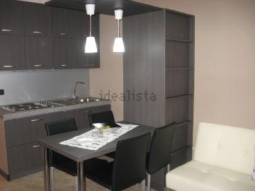 Appartamento in affitto di 50 m² in Viale dei Vecchi Pini, 9