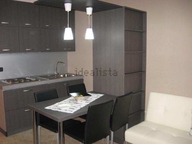 Appartamento in affitto di 50 m² in Viale dei Vecchi Pini, 9