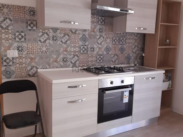Appartamento in affitto di 45 m² in Viale Papa Pio XII, 2