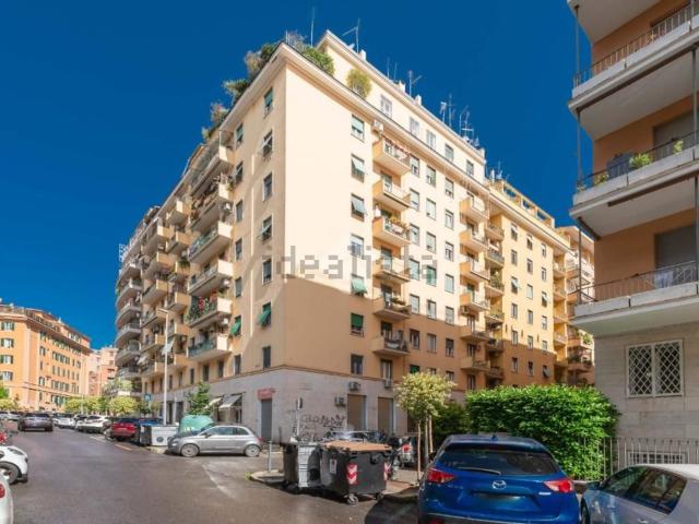 Appartamento in affitto di 51 m² in Via Lucrino, 31