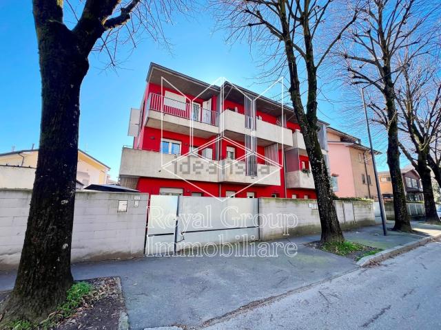 Appartamento in affitto di 52 m² in Via Cinque Giornate dell&apos Agosto 1922, 1