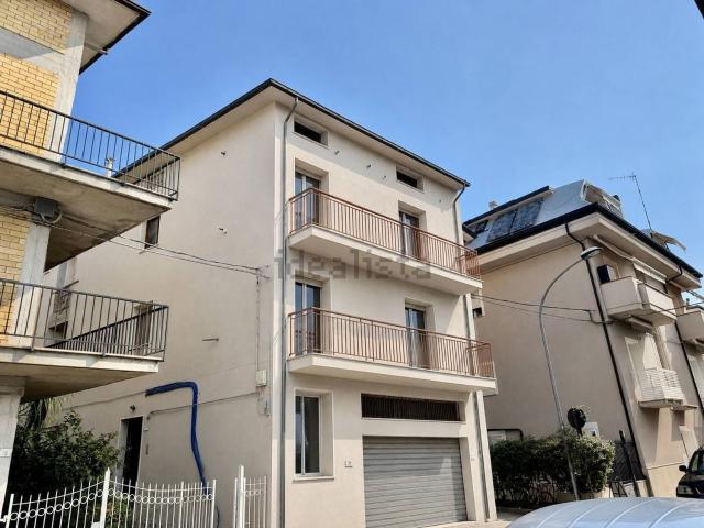 Appartamento in affitto di 52 m² in Via Puglia, 31