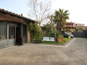 Appartamento in affitto di 52 m² in Via Quattro Altarelli