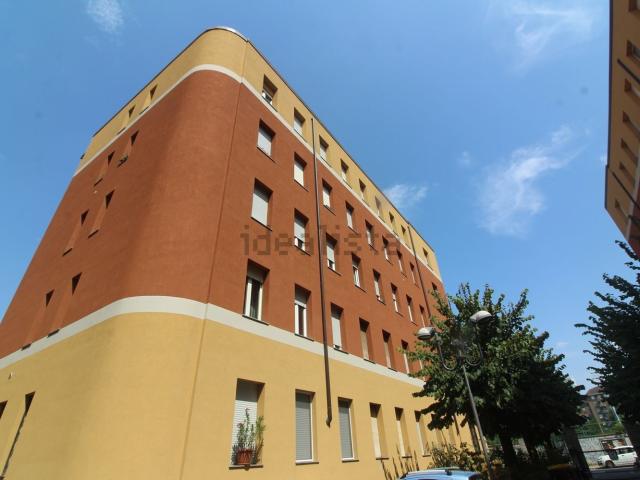 Appartamento in affitto di 52 m² in Via Revello, 10
