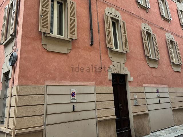 Appartamento in affitto di 57 m² in Borgo Bruno Longhi, 12