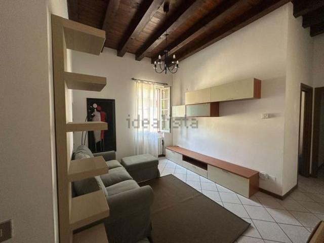 Appartamento in affitto di 57 m² in Via Zezio