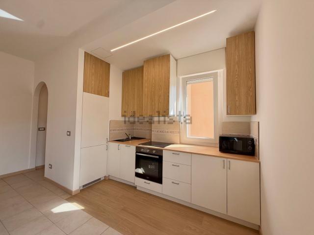 Appartamento in affitto di 57 m² in Via Aldo Ghezzi, 20