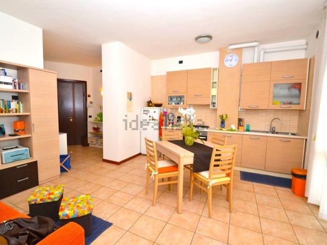 Appartamento in affitto di 57 m² in Via Montello