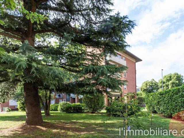 Appartamento in affitto di 54 m² in Via Ca&apos  di Cozzi, 31