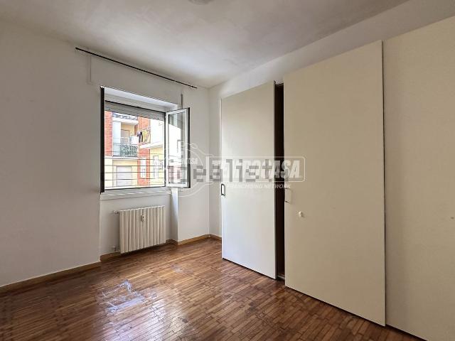 Appartamento in affitto di 54 m² in Via Comasina