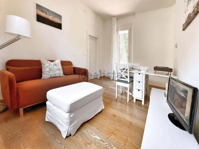 Appartamento in affitto di 54 m² in Via dei Colli, 2