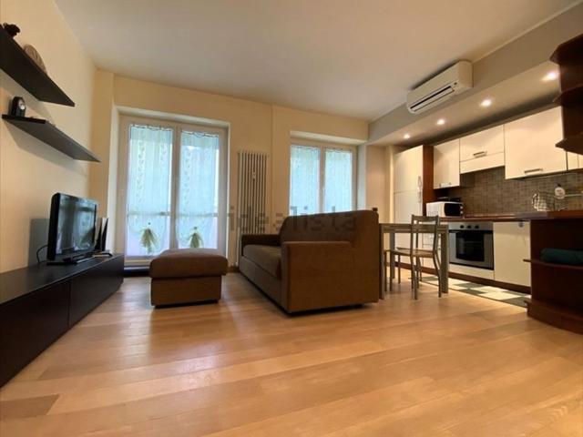 Appartamento in affitto di 55 m² in Corso Cristoforo Colombo, 155